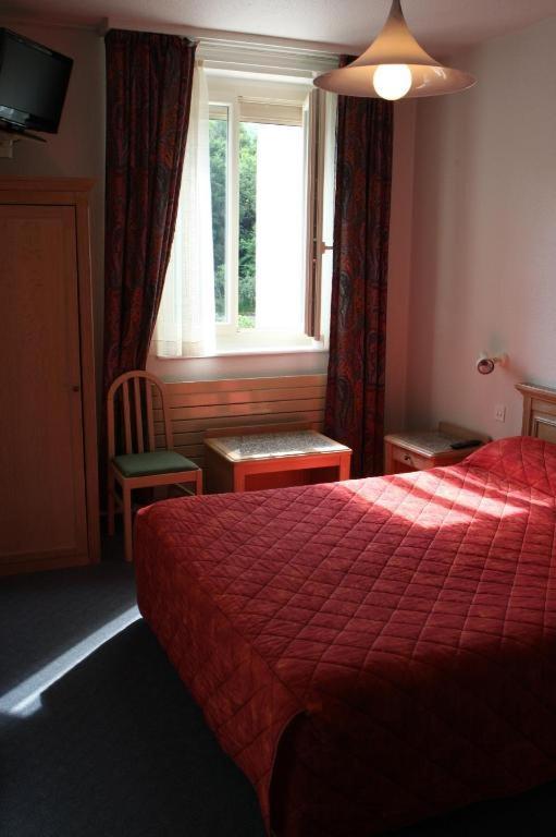 Les Portes Du Cantal Масиак Екстериор снимка